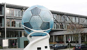 Il palazzo che ospita il quartier generale della DFB, la Federcalcio tedesca
