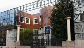 Il palazzo che ospita il quartier generale della FFF, la Federcalcio francese