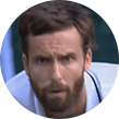 Ernests Gulbis in azione al Roland Garros