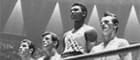 Muhammad Ali sul podio delle Olimpiadi di Roma 1960