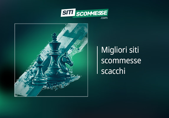 Il logo di sitiscommesse.com, la scritta Migliori siti scommesse scacchi e tre pedine