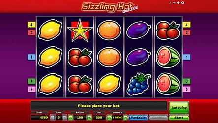 La slot Sizzling Hot Deluxe con i simboli della frutta