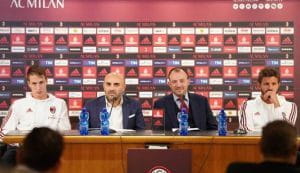I giocatori del Milan Andrea Conti e Marco Storari, l'ad di Snaitech Fabio Schiavolin