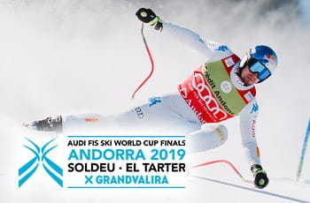 Lo sciatore Dominik Paris, il logo delle finali di Coppa del Mondo di sci alpino 2019 a Soldeu