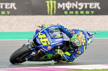 Valentino Rossi in azione su Yamaha