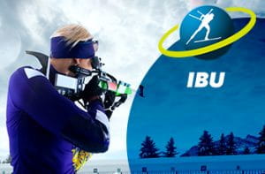 Un atleta di biathlon in azione e il logo dell’IBU (International Biathlon Union)