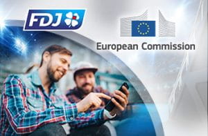 I loghi della FDJ e della Commissione Europea e due ragazzi che scommettono da telefonino