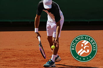Tennista in azione, logo del Roland Garros