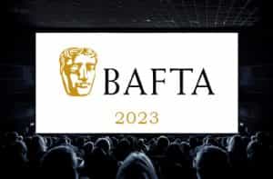 Sala di un cinema, logo BAFTA Awards 2023