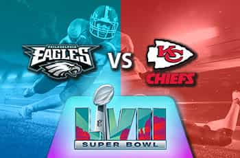 Giocatori di football in azione, logo KC Chiefs, logo Philadelphia Eagles, logo Super Bowl LVII