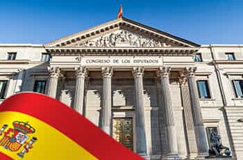 Immagine del parlamento spagnolo, bandiera della Spagna