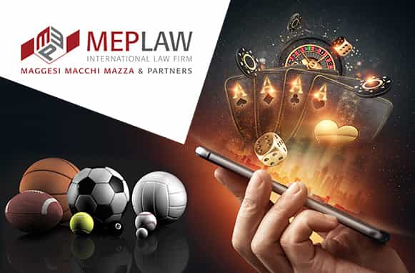 Logo MepLaw, smartphone con carte e giochi e palloni sportivi
