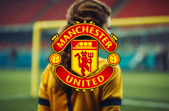 Calciatrice e logo del Mancherster United