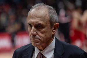 L’addio di Messina cambia la stagione e le quote dell’Olimpia Milano