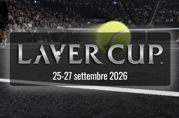 Campo da tennis e pallina a sfondo e logo della Laver Cup